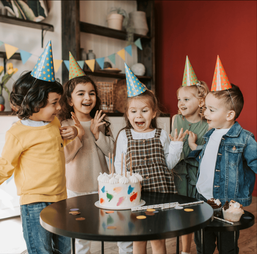 Dzieci bawiące się w Fundacji Siemanko